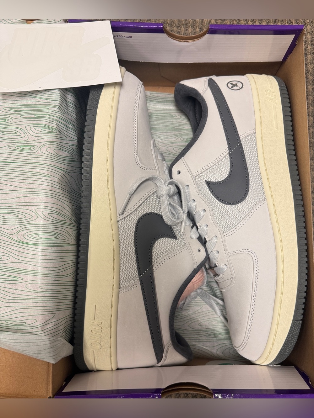 Nike SB Air Force 1 x Yuto “Light Bone Iron Grey” Brand New Men’s 13 IO8439-100